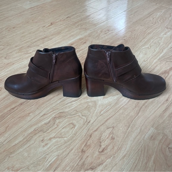 |Korks| Brown Kari Block Heal Bootie in Woman’s Size 9M Brand New! - Picture 5 of 8
